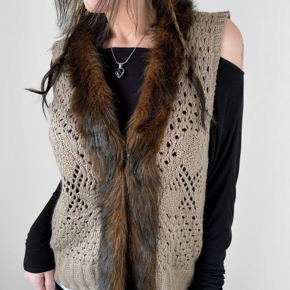 brown boho gyaru knit faux fur vest - Picture 1 of 6